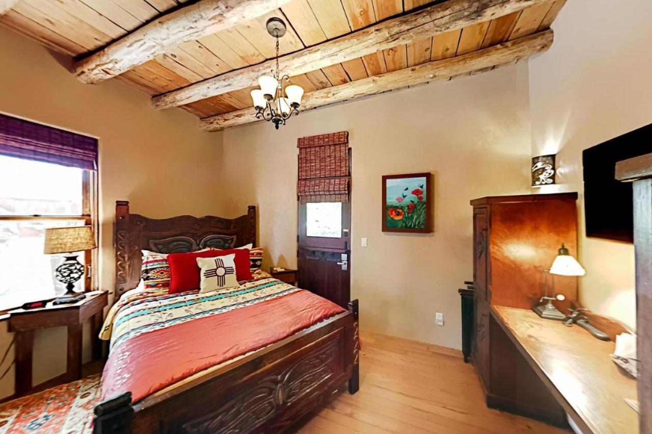 Antigua Inn (Adults Only) サンタフェ エクステリア 写真