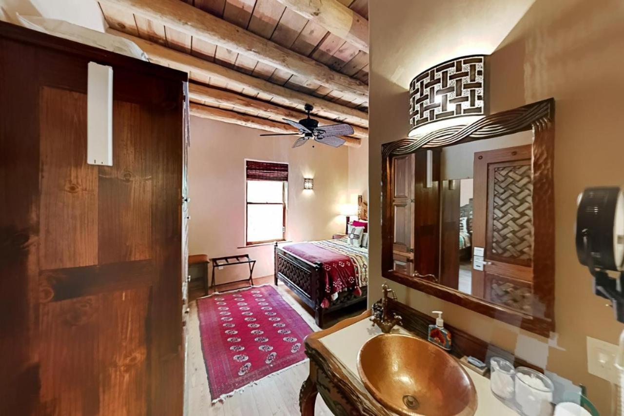 Antigua Inn (Adults Only) サンタフェ エクステリア 写真